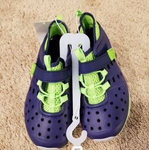 wave zone water shoes